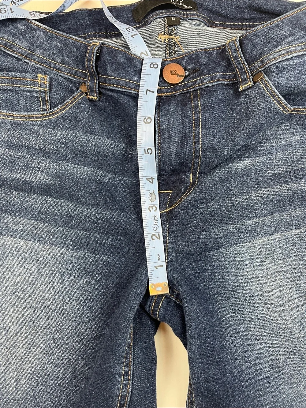 1822 Denim Shorts- size 6